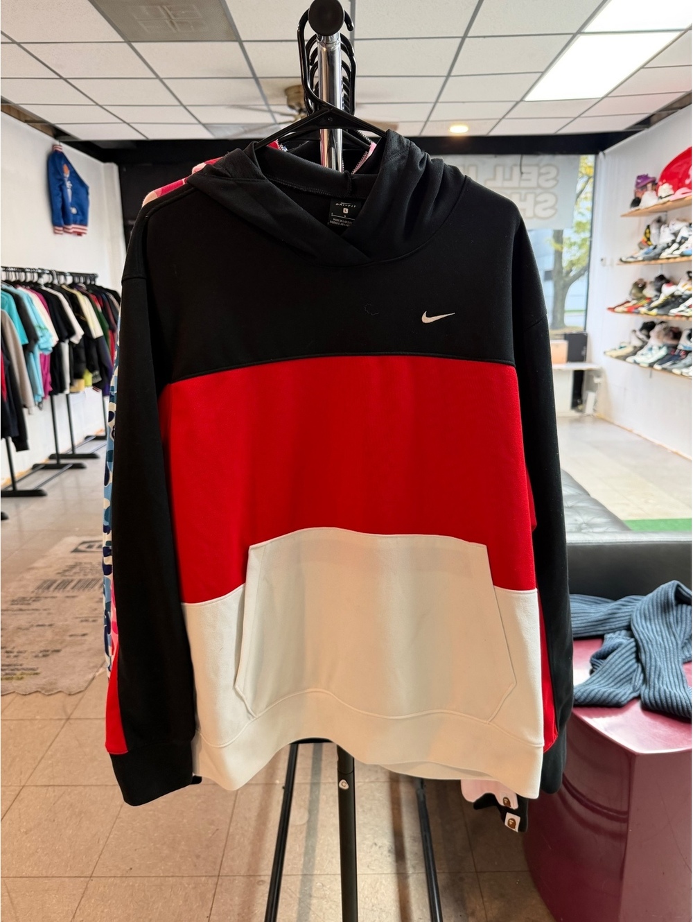 Nike Dri-FIT tricolor colorblock hoodie Black red white size Large